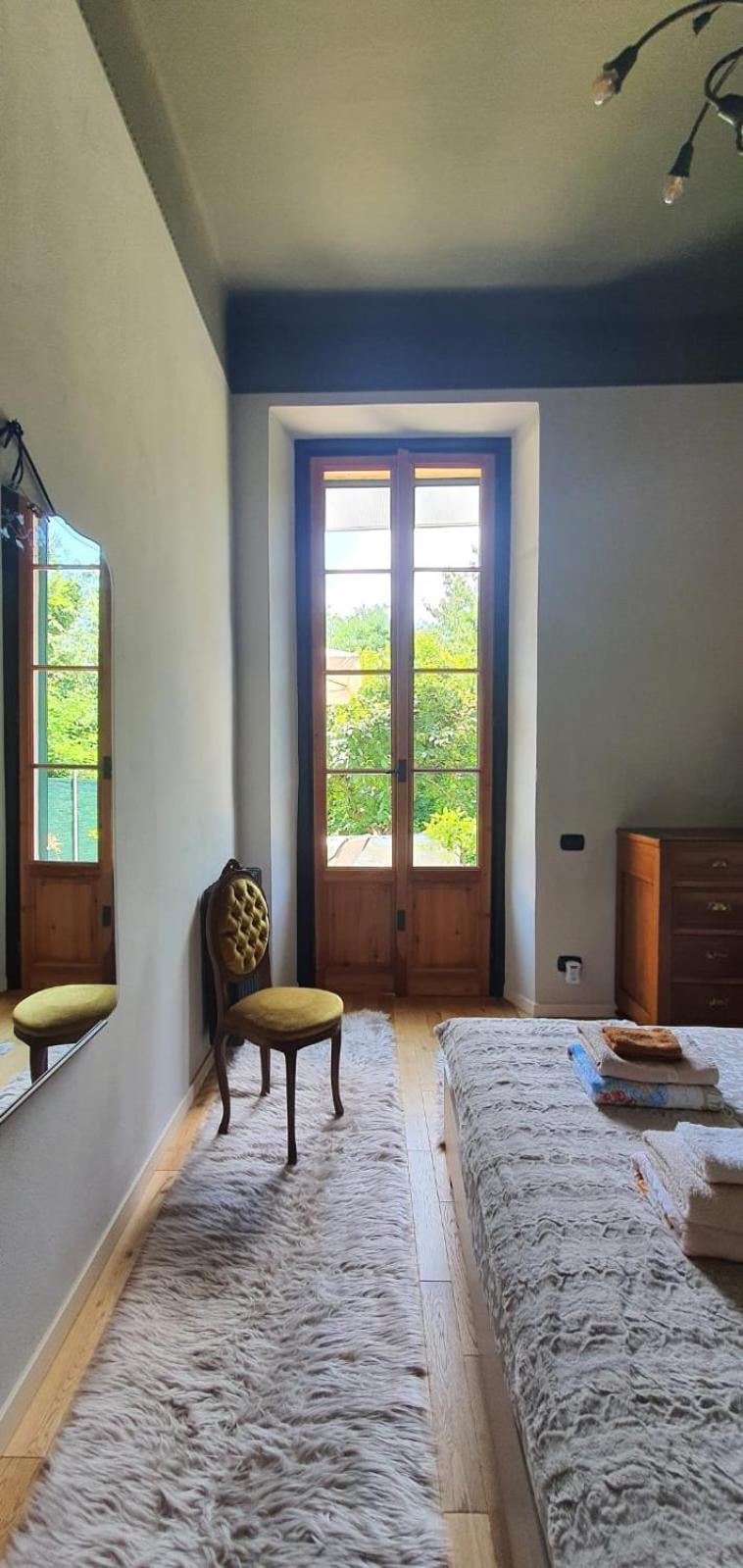 Curt Da Beta - Casa Vacanze Con Giardino In Corte Del XVIII Secolo Malnate 외부 사진