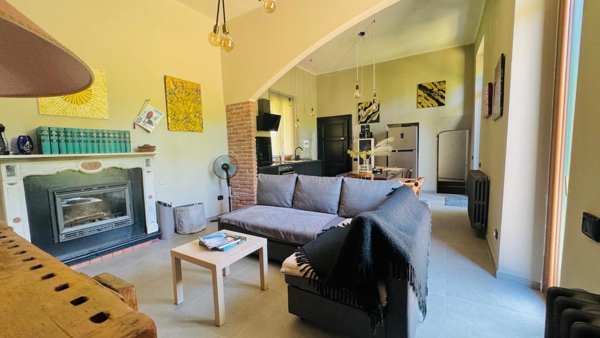 Curt Da Beta - Casa Vacanze Con Giardino In Corte Del XVIII Secolo Malnate 외부 사진